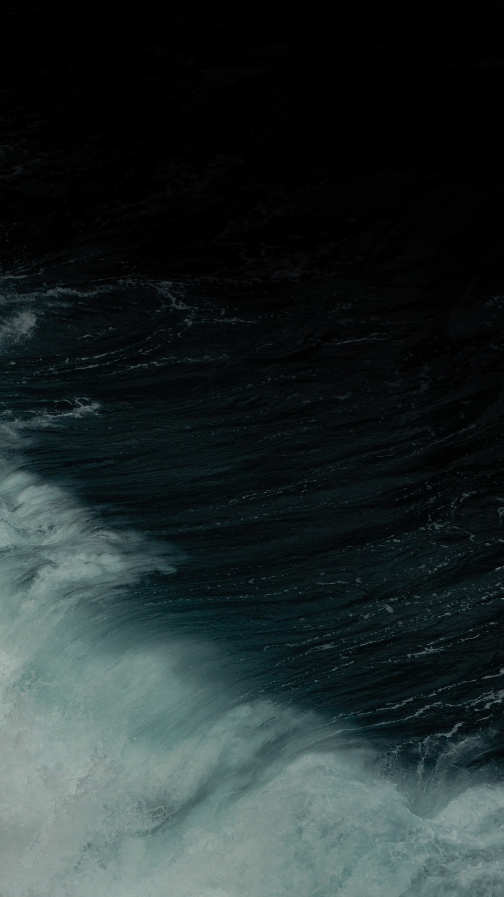 Scary Waves Wallpapers