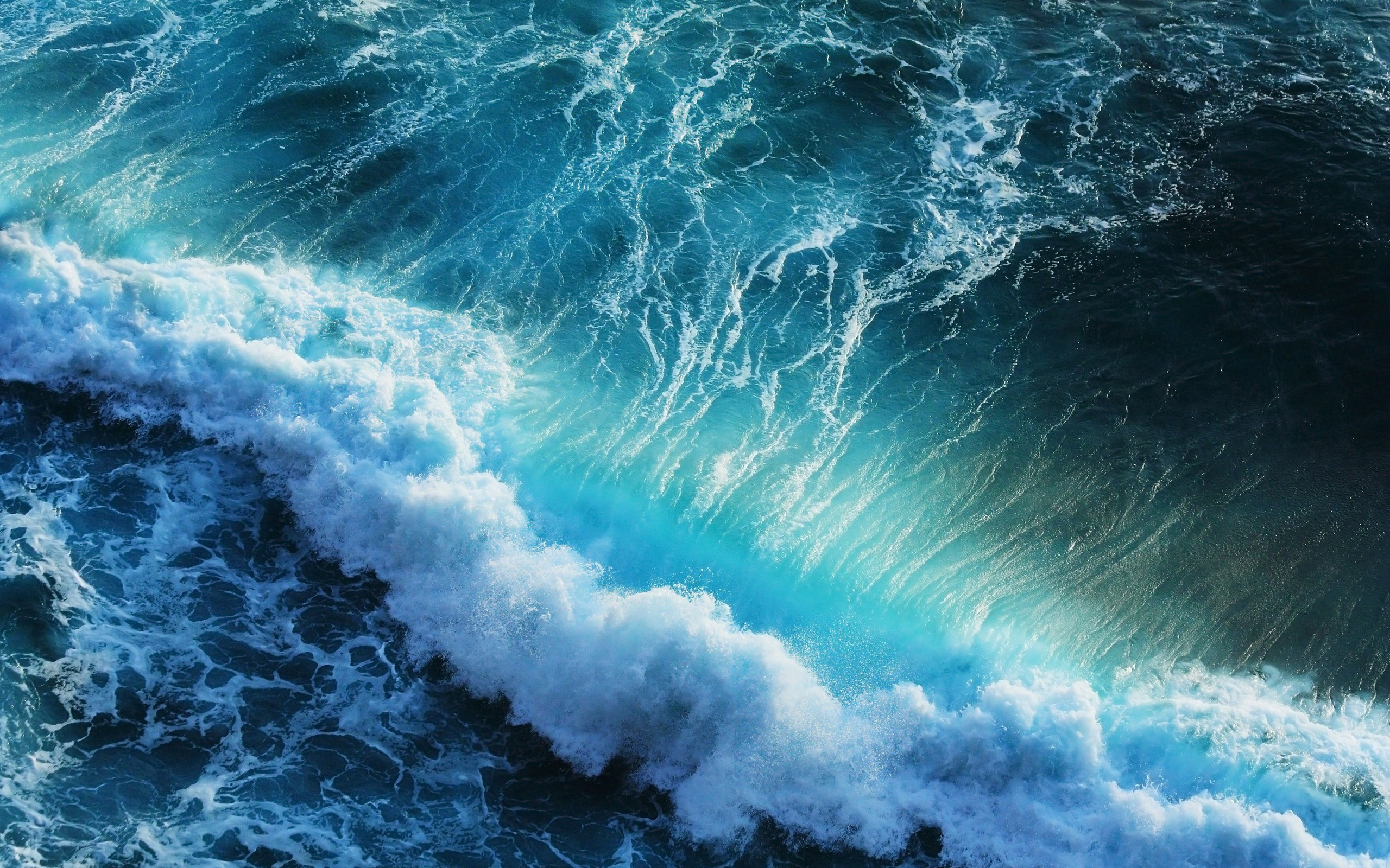 Scary Waves Wallpapers