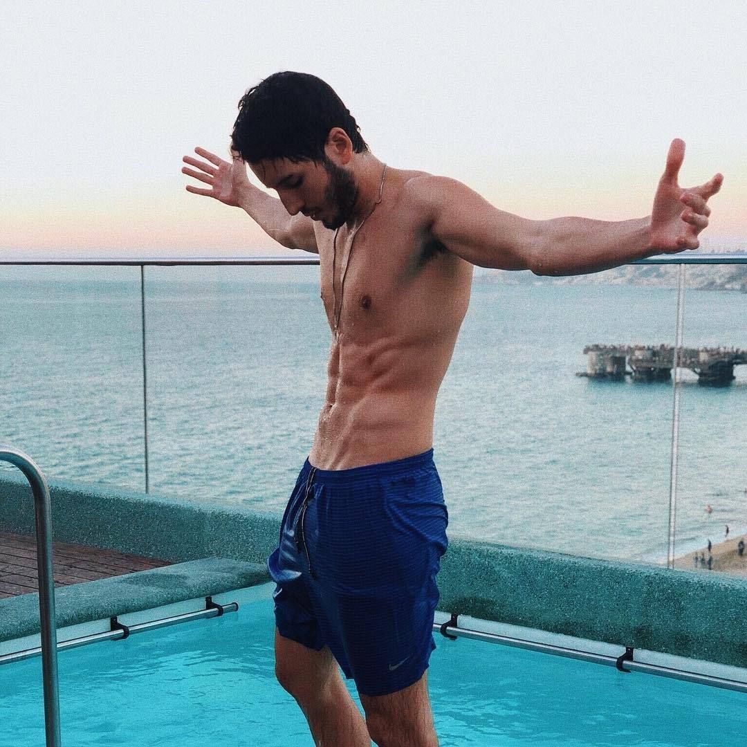 Sebastian Yatra Shirtless Wallpapers