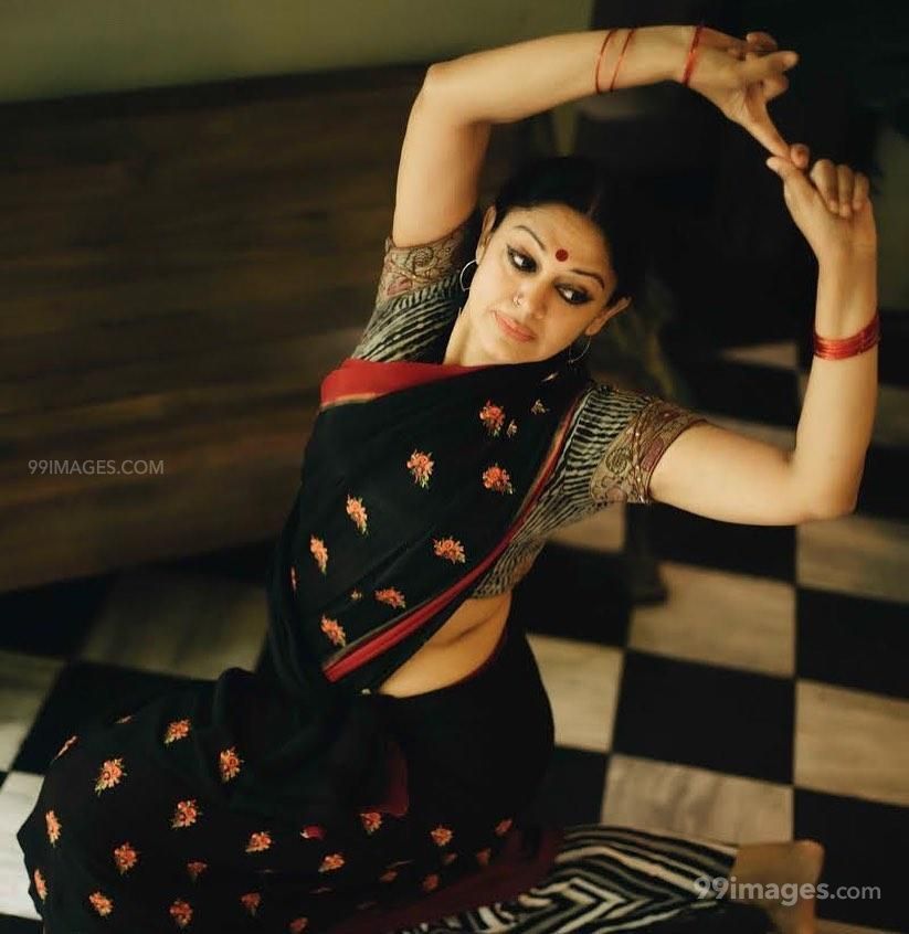 Shobana Hot Wallpapers