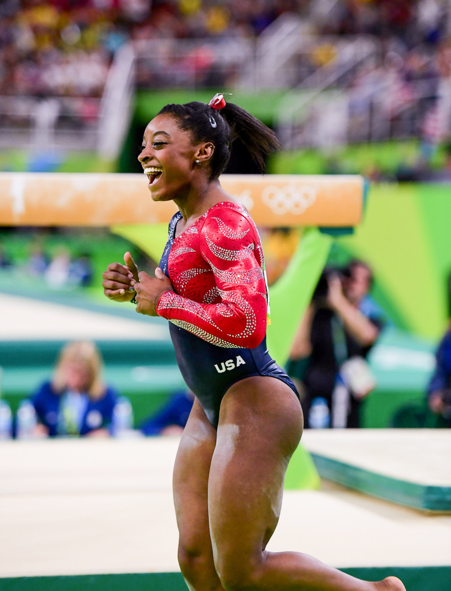 Simone Biles Wallpapers