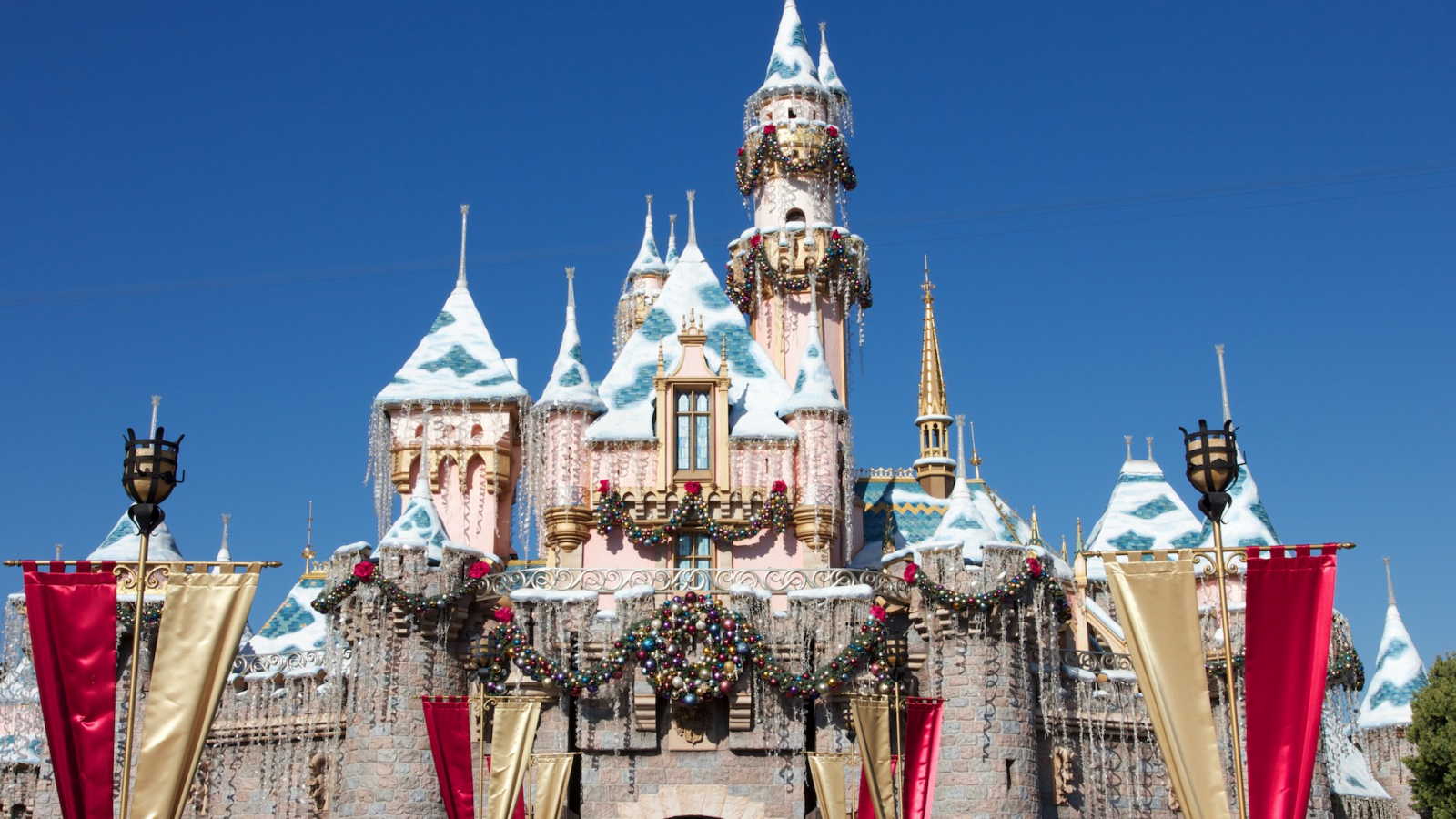 Sleeping Beauty Castle Wallpapers