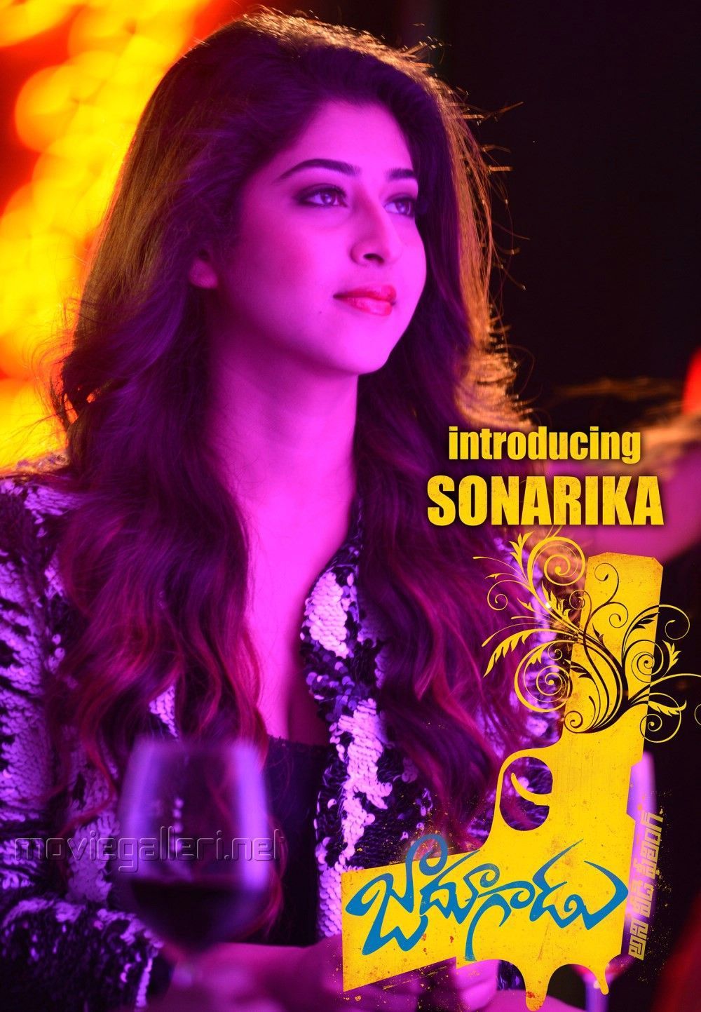 Sonarika Bhadoria Photo Wallpapers