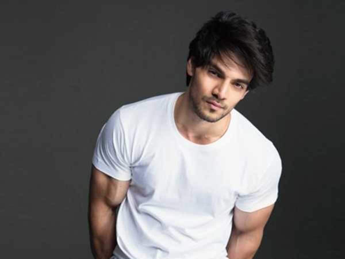 Sooraj Pancholi Image Wallpapers