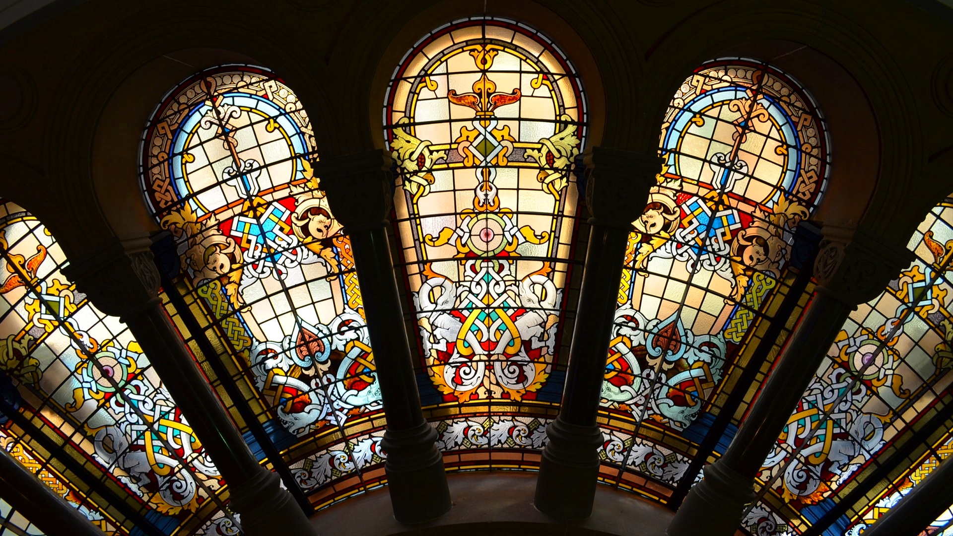 Stained Glass Wallpapers