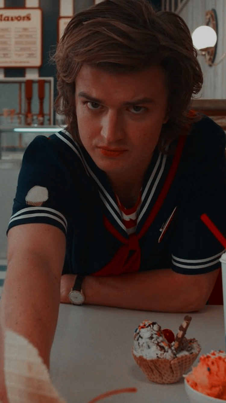 Steve Harrington Wallpapers