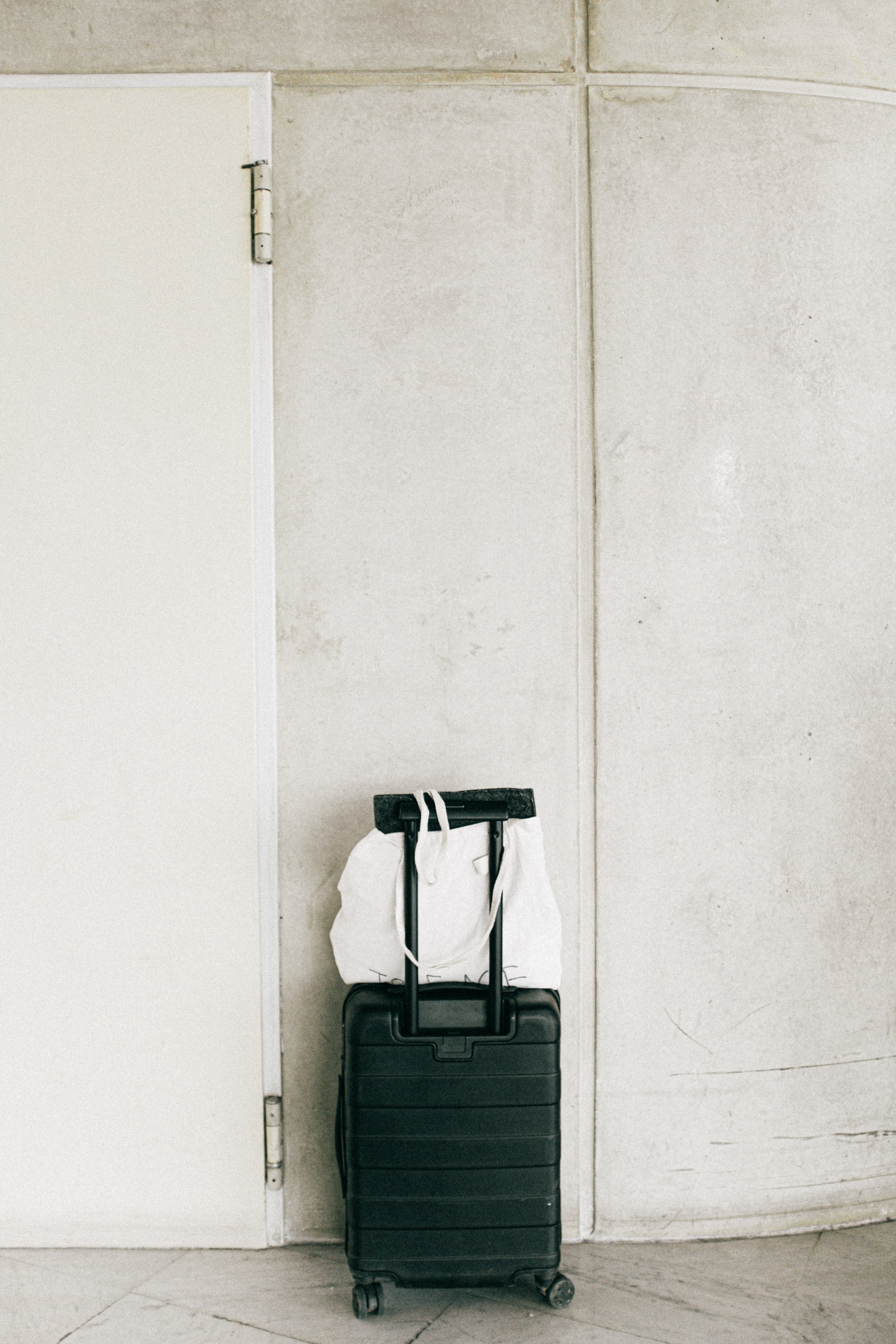 Suitcase Wallpapers