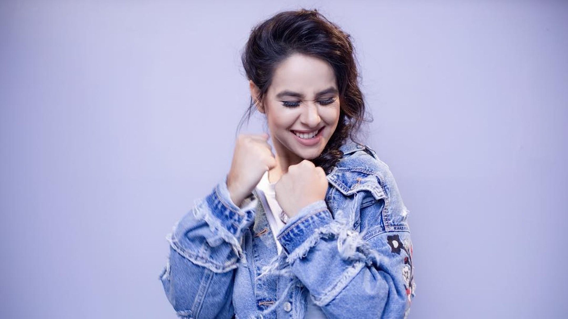 Sunanda Sharma Hot Wallpapers