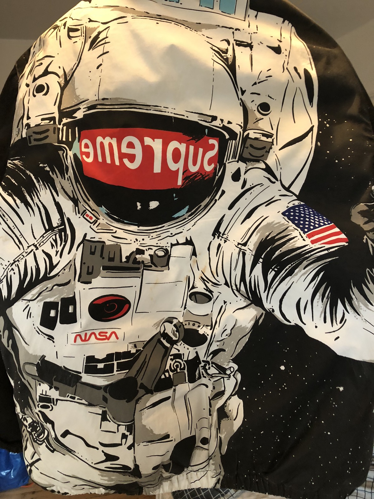 Supreme Astronaut Wallpapers