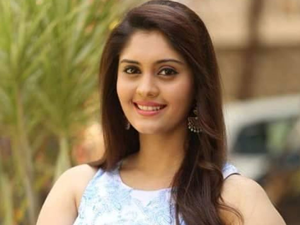 Surabhi Images Wallpapers