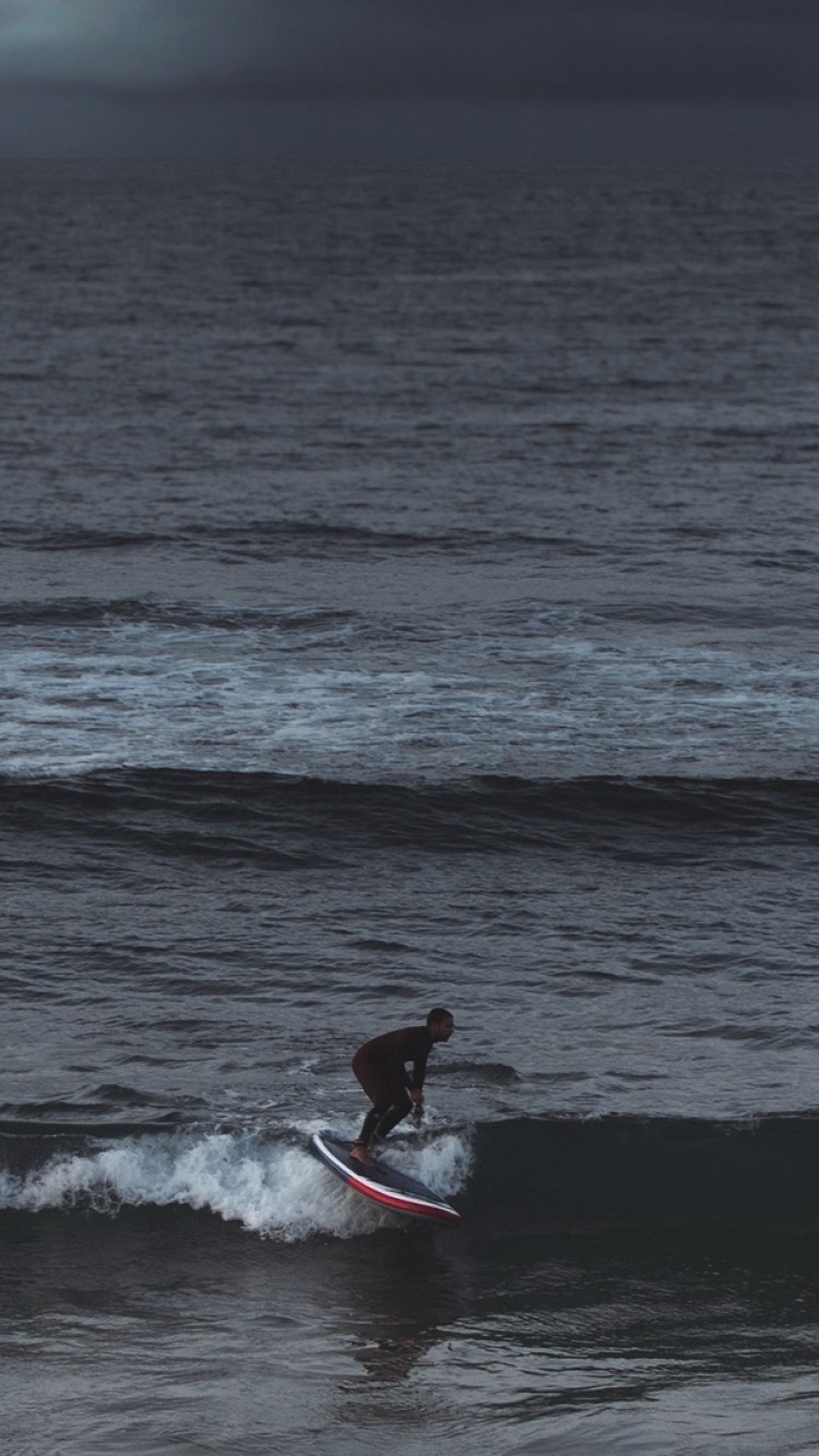 Surfer Mobile Wallpapers