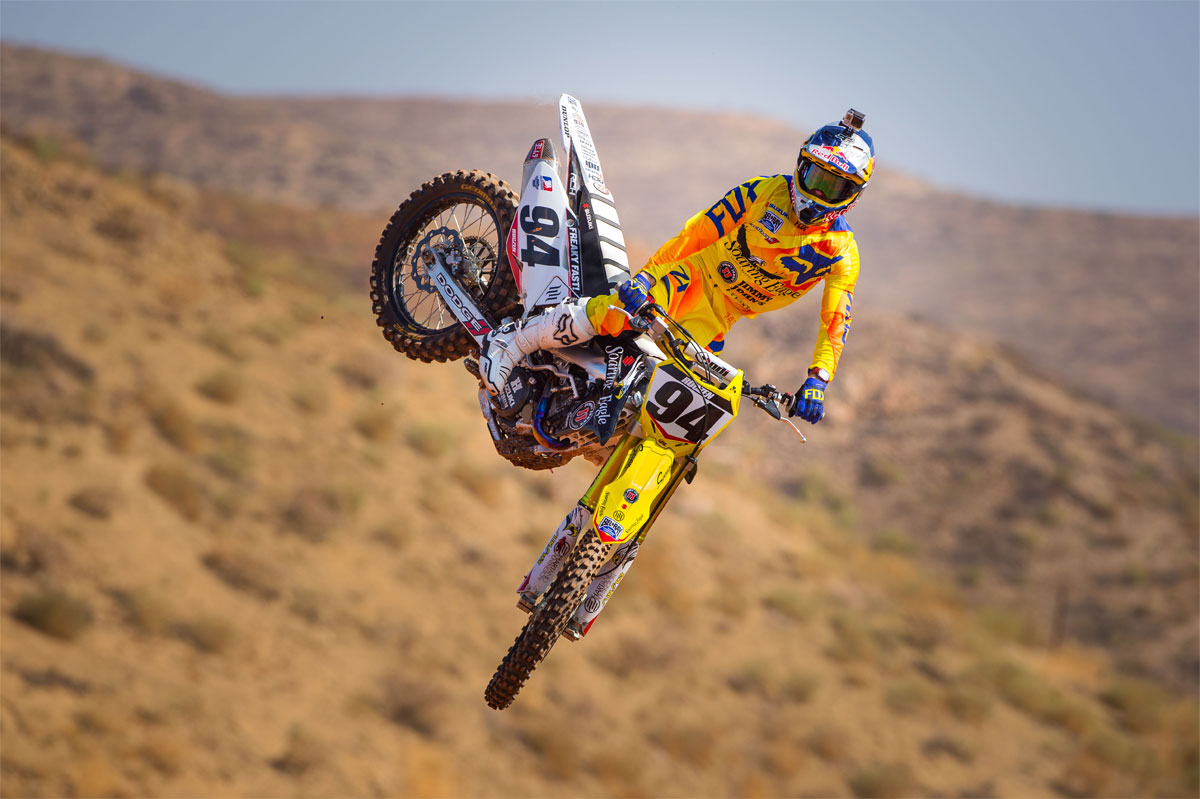 Suzuki Dirt Bike Wallpapers