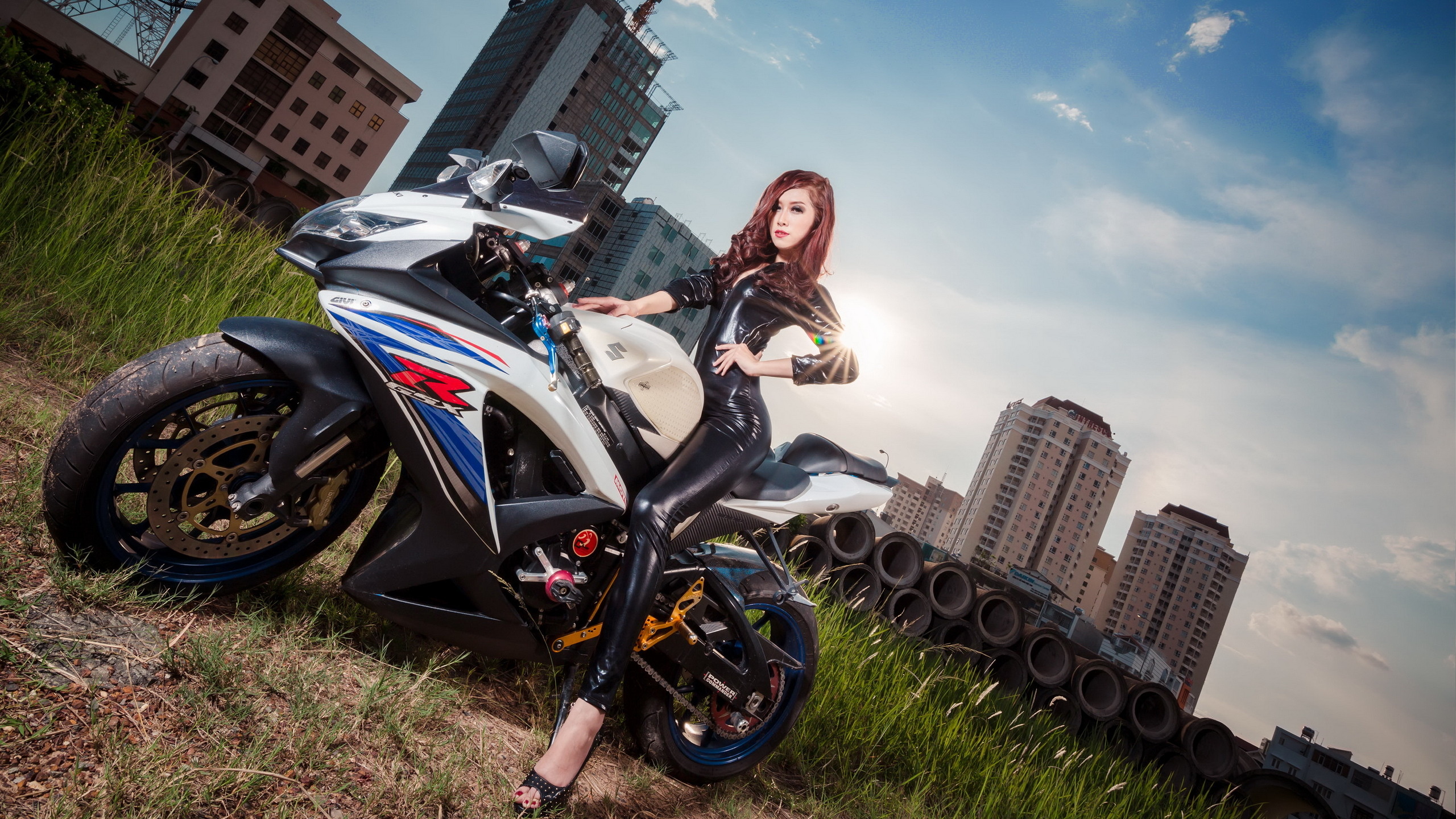 Suzuki Motorcycle Wallpapers