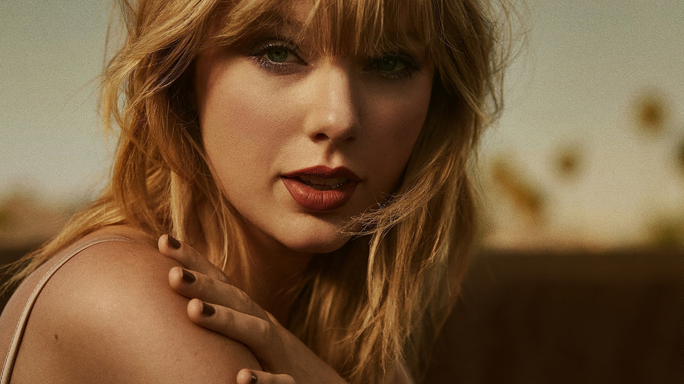 Taylor Swift Laptop Wallpapers