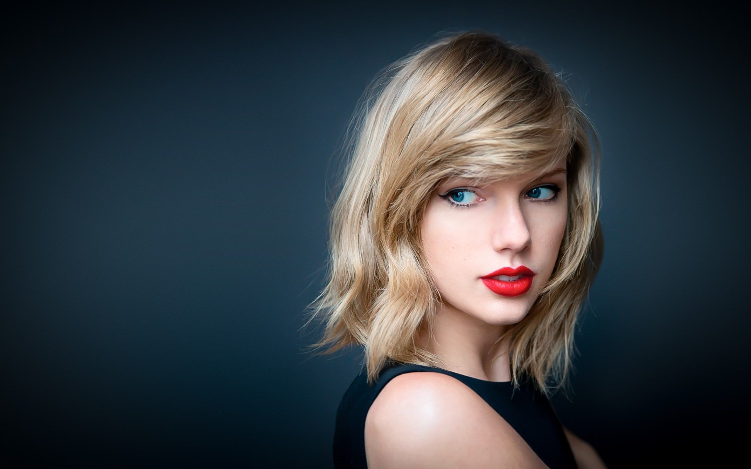 Taylor Swift Laptop Wallpapers