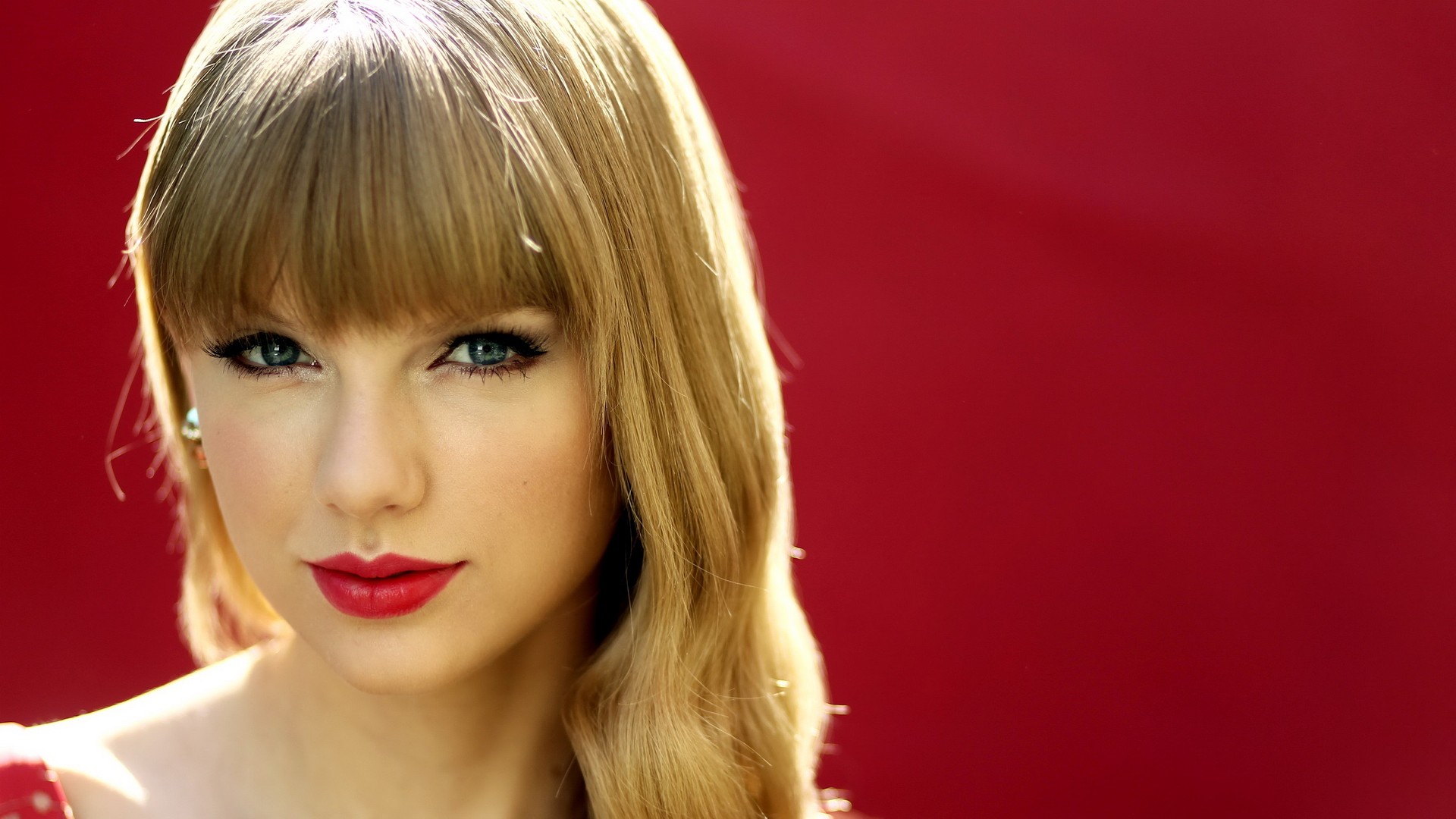 Taylor Swift Red Photoshoot Wallpapers