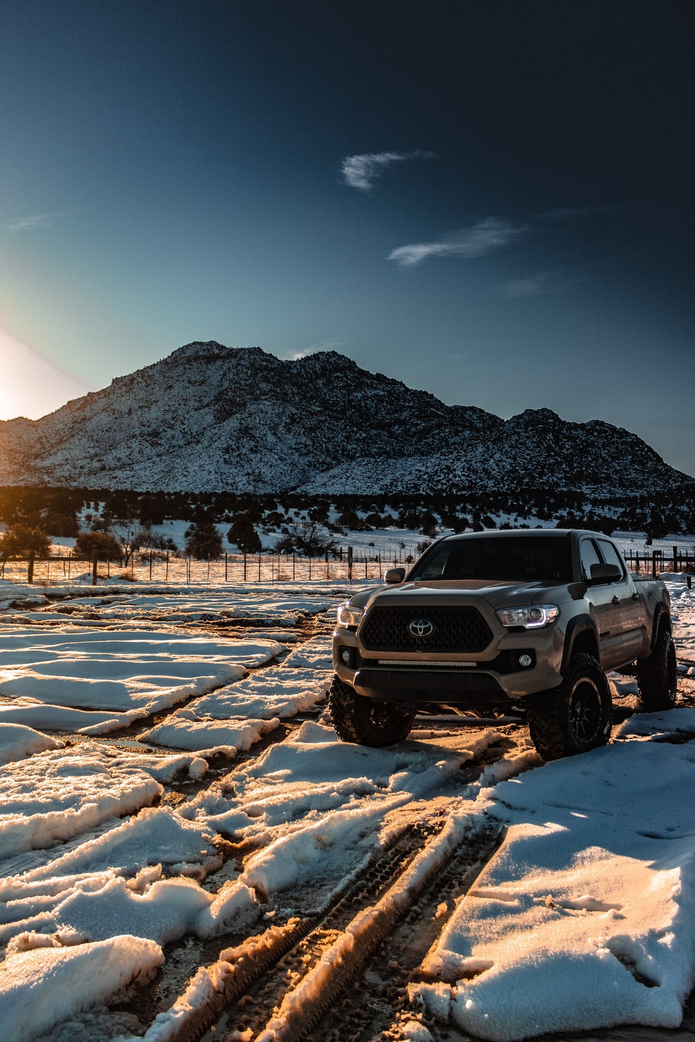 Toyota Tacoma Iphone Wallpapers