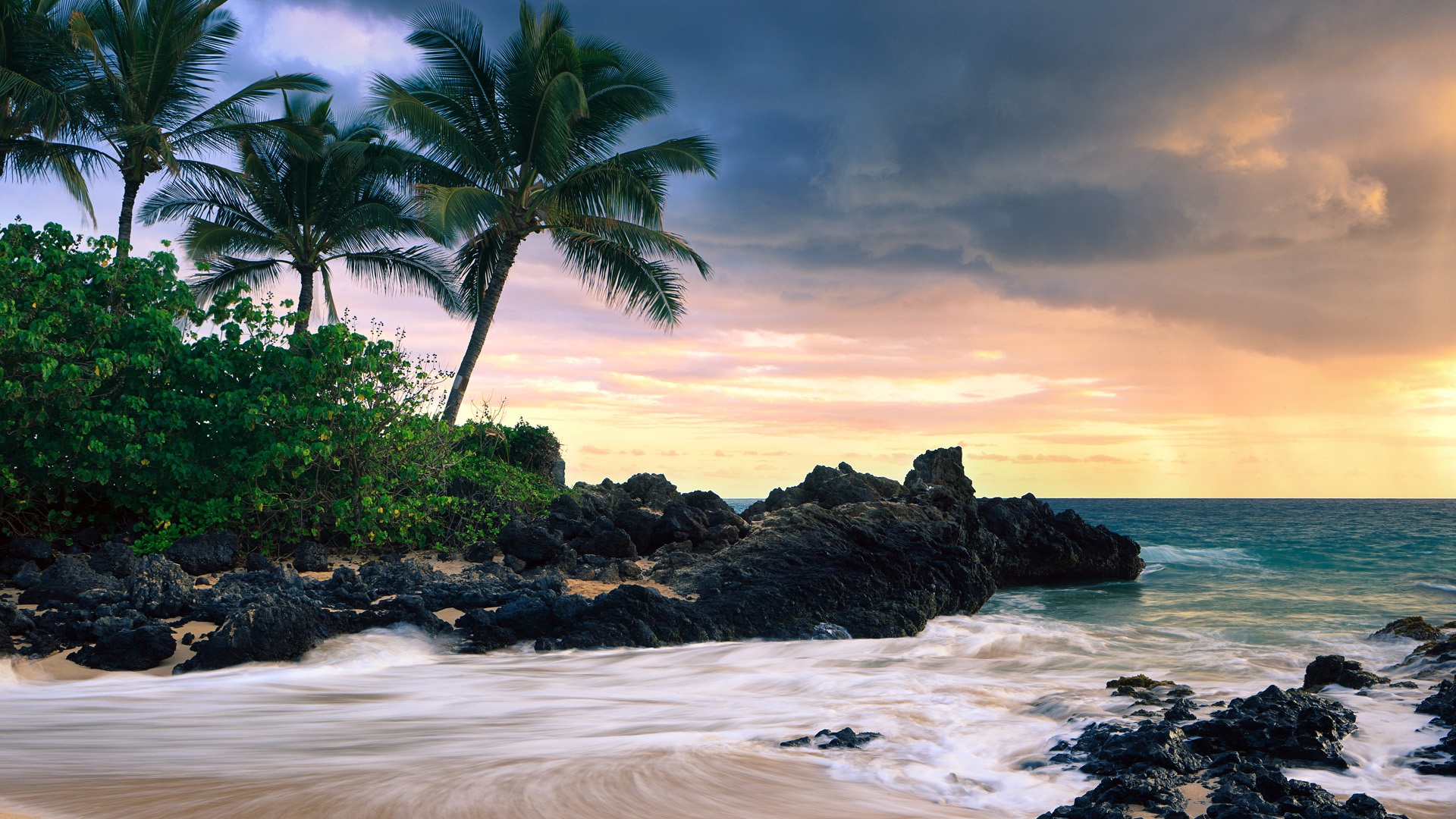 Tropical Beaches Desktop Wallpapers