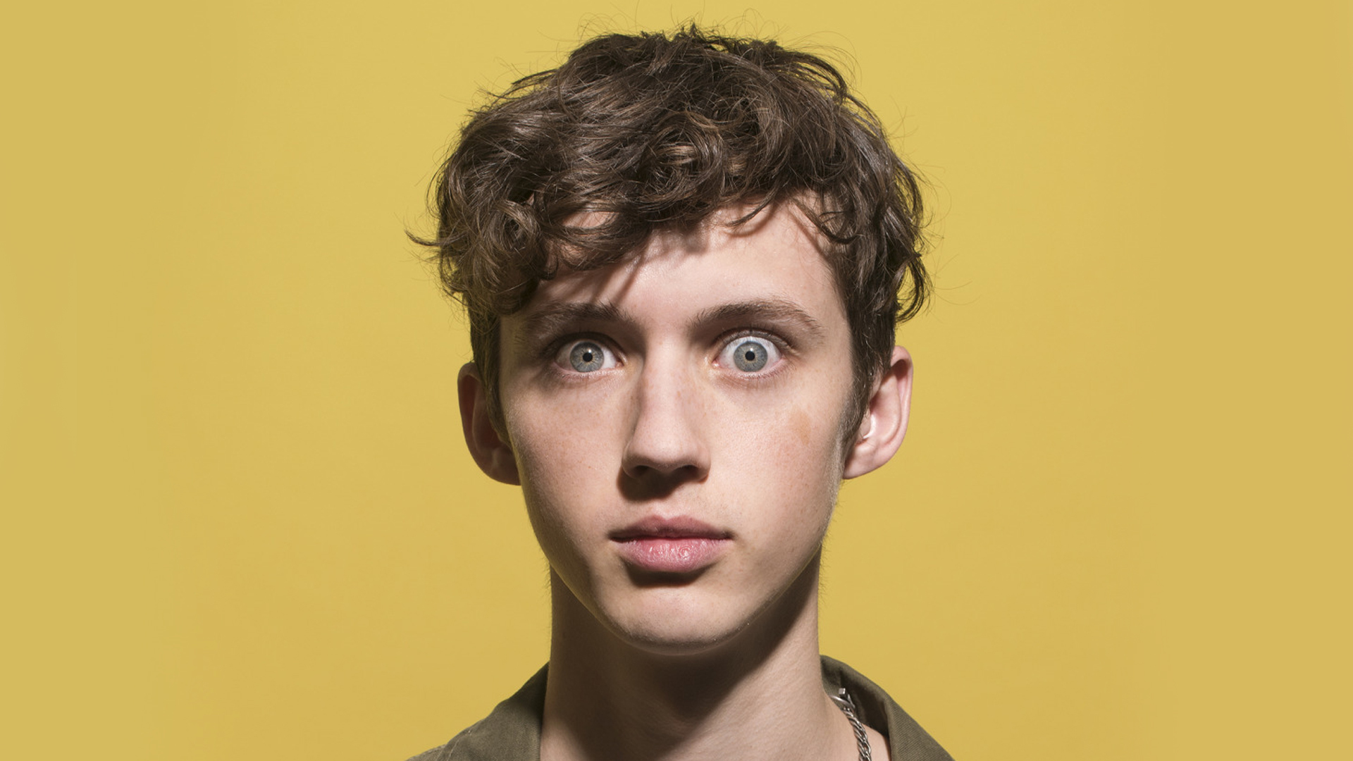 Troye Sivan Desktop Wallpapers