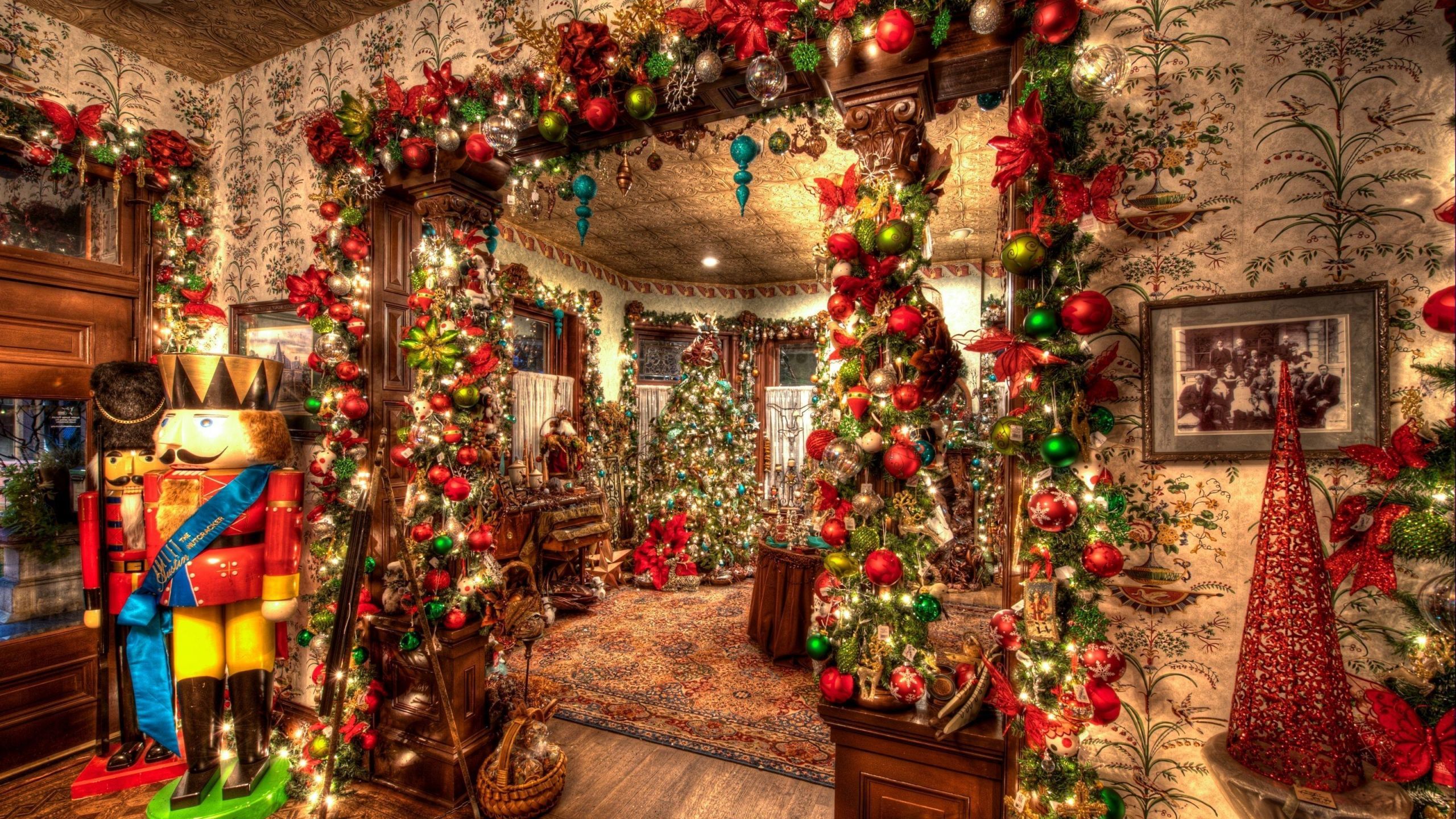 Victorian Christmas Wallpapers