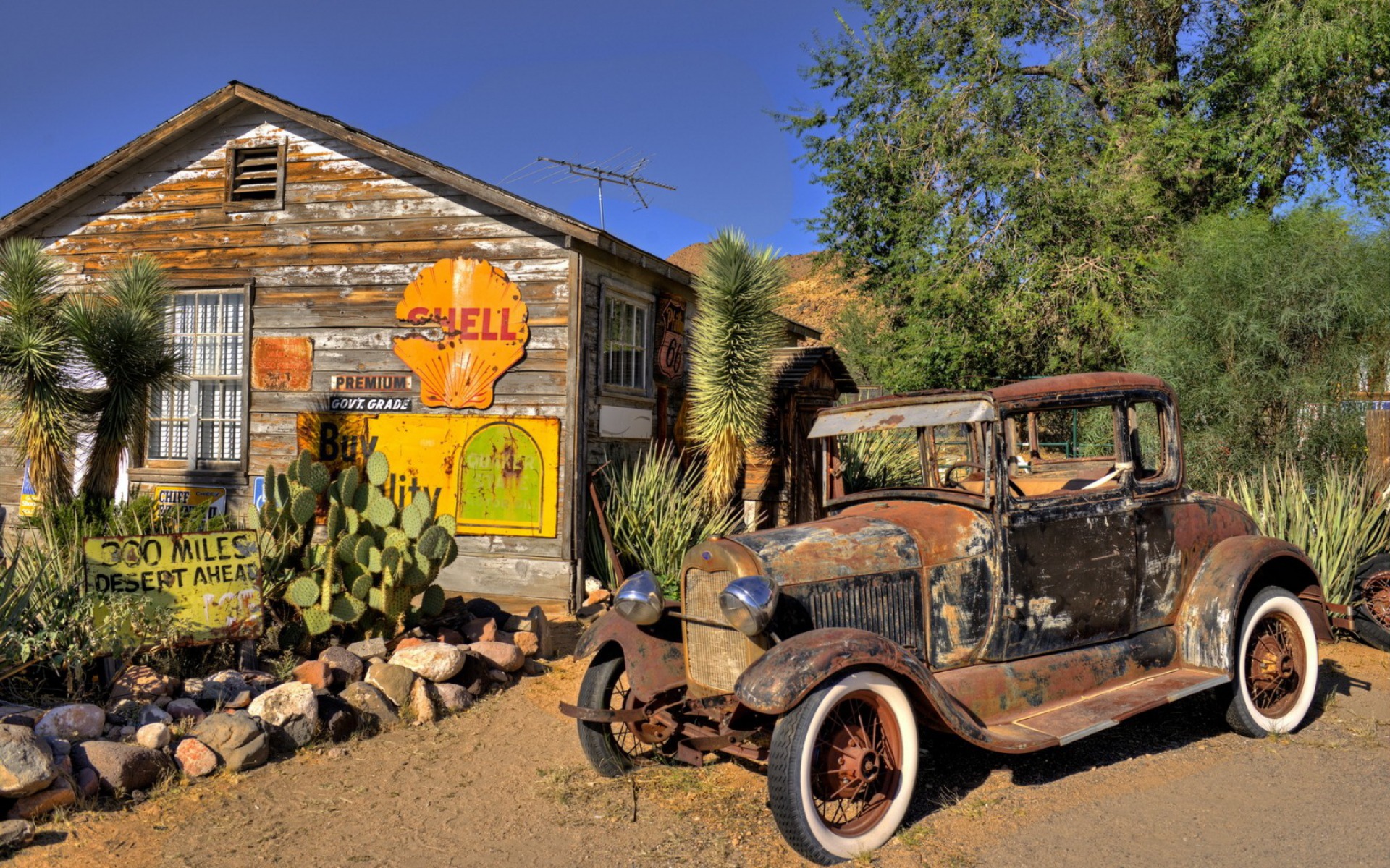 Vintage Garage Wallpapers