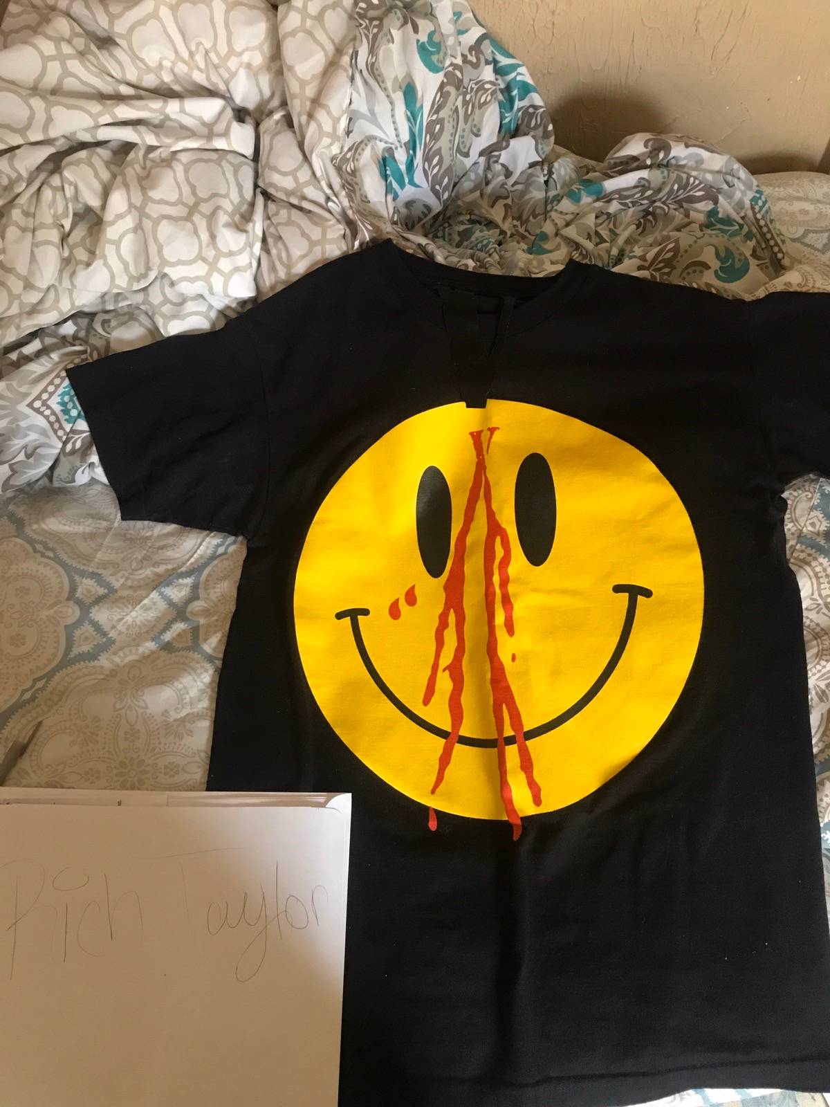 Vlone Smiley Face Wallpapers