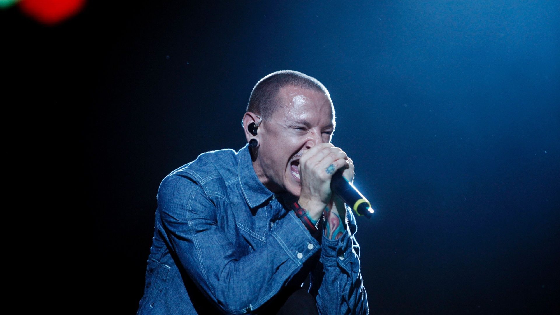 Wallpaper Chester Bennington Wallpapers