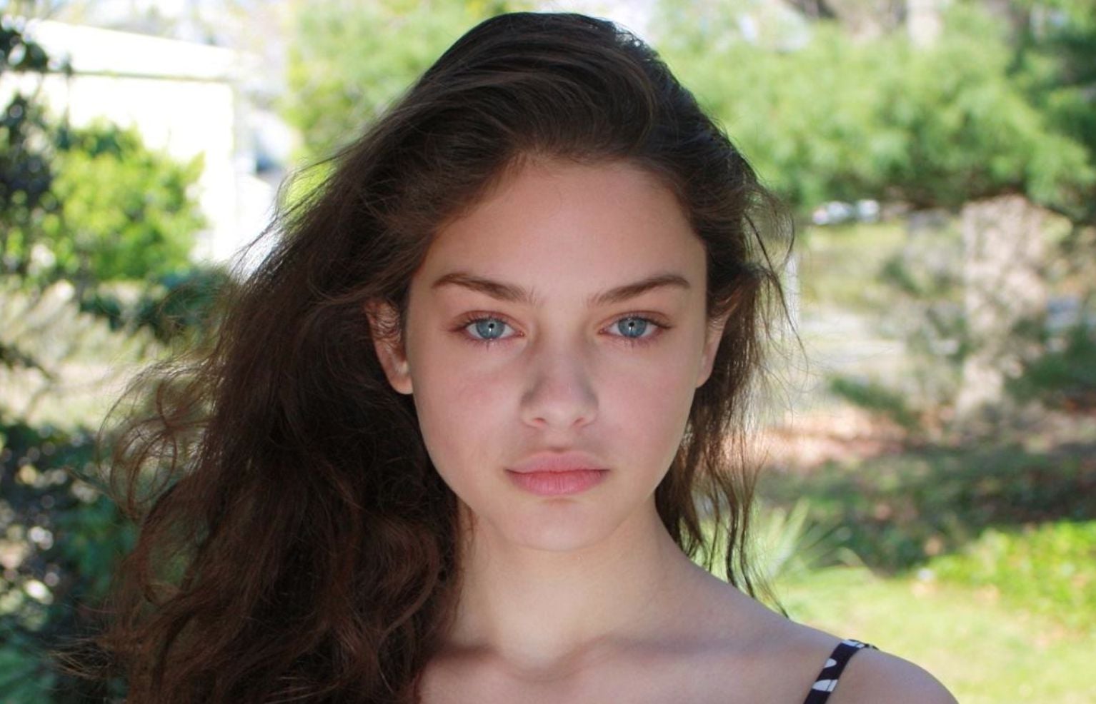 Wallpaper Odeya Rush Wallpapers