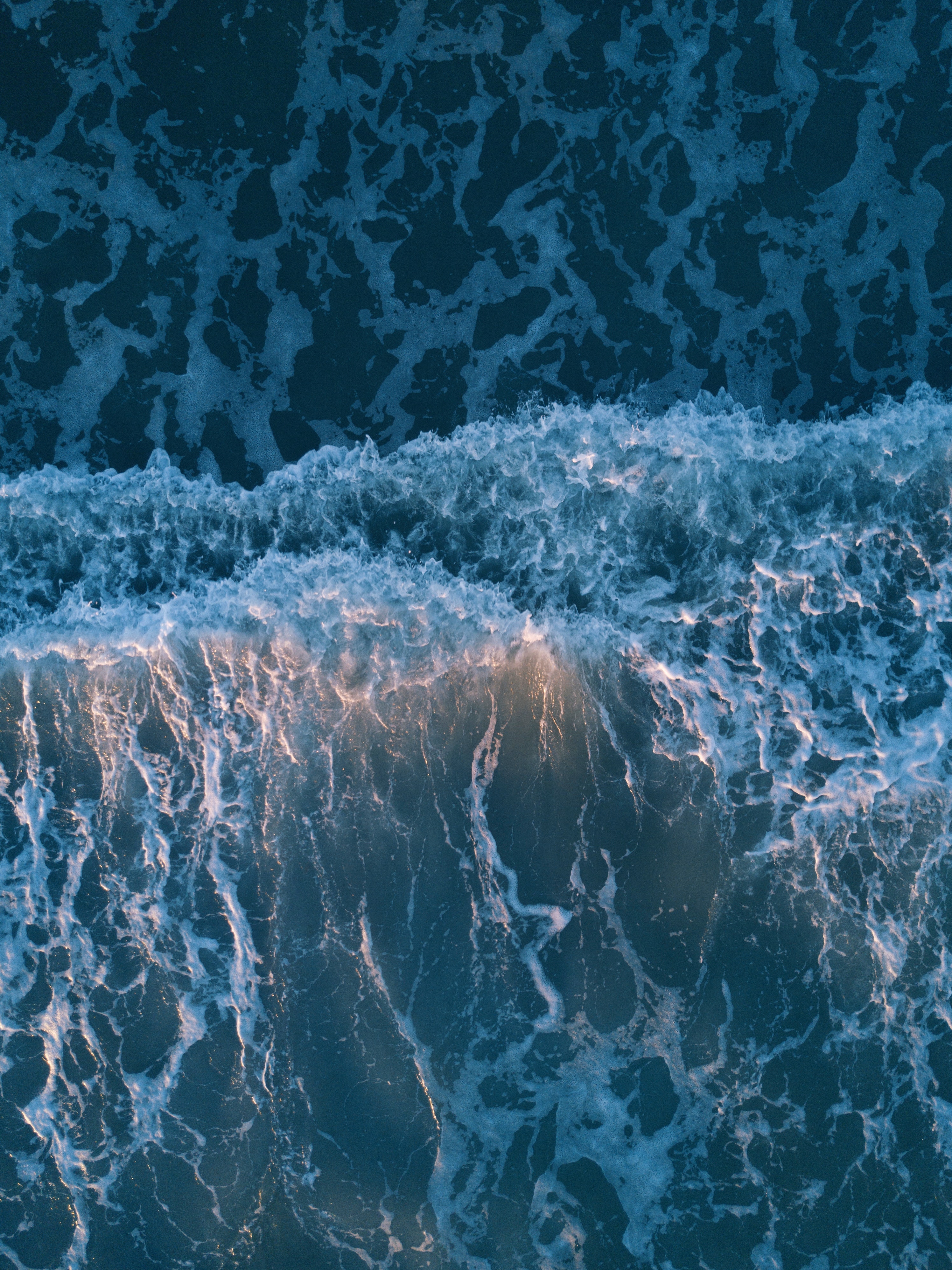 Waves Wallpapers