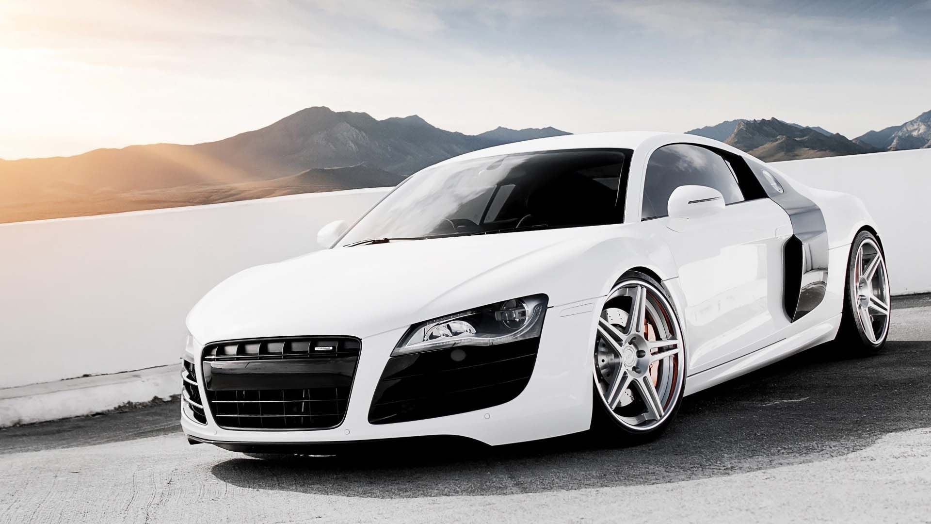 White Audi R8 Wallpapers