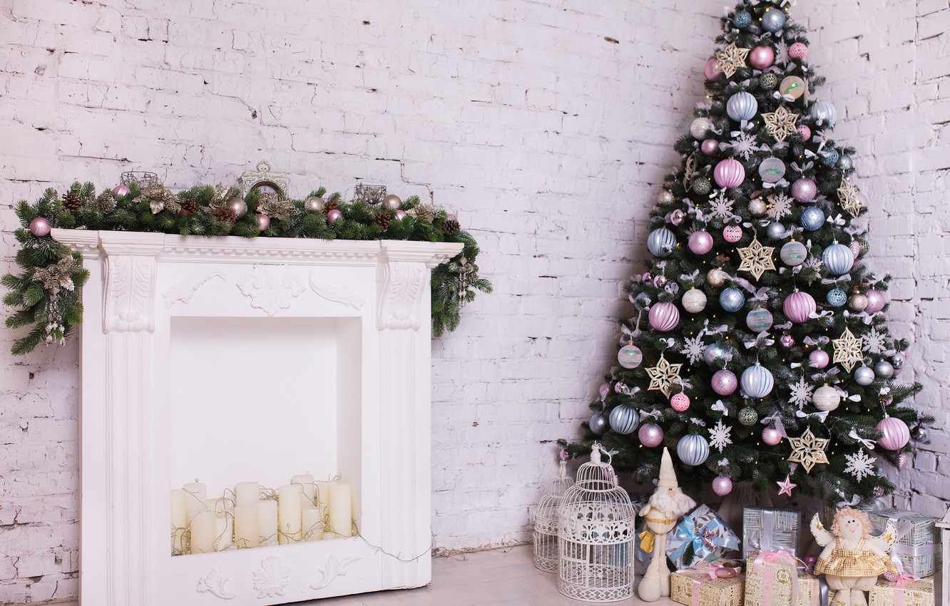 White Christmas Tree Wallpapers