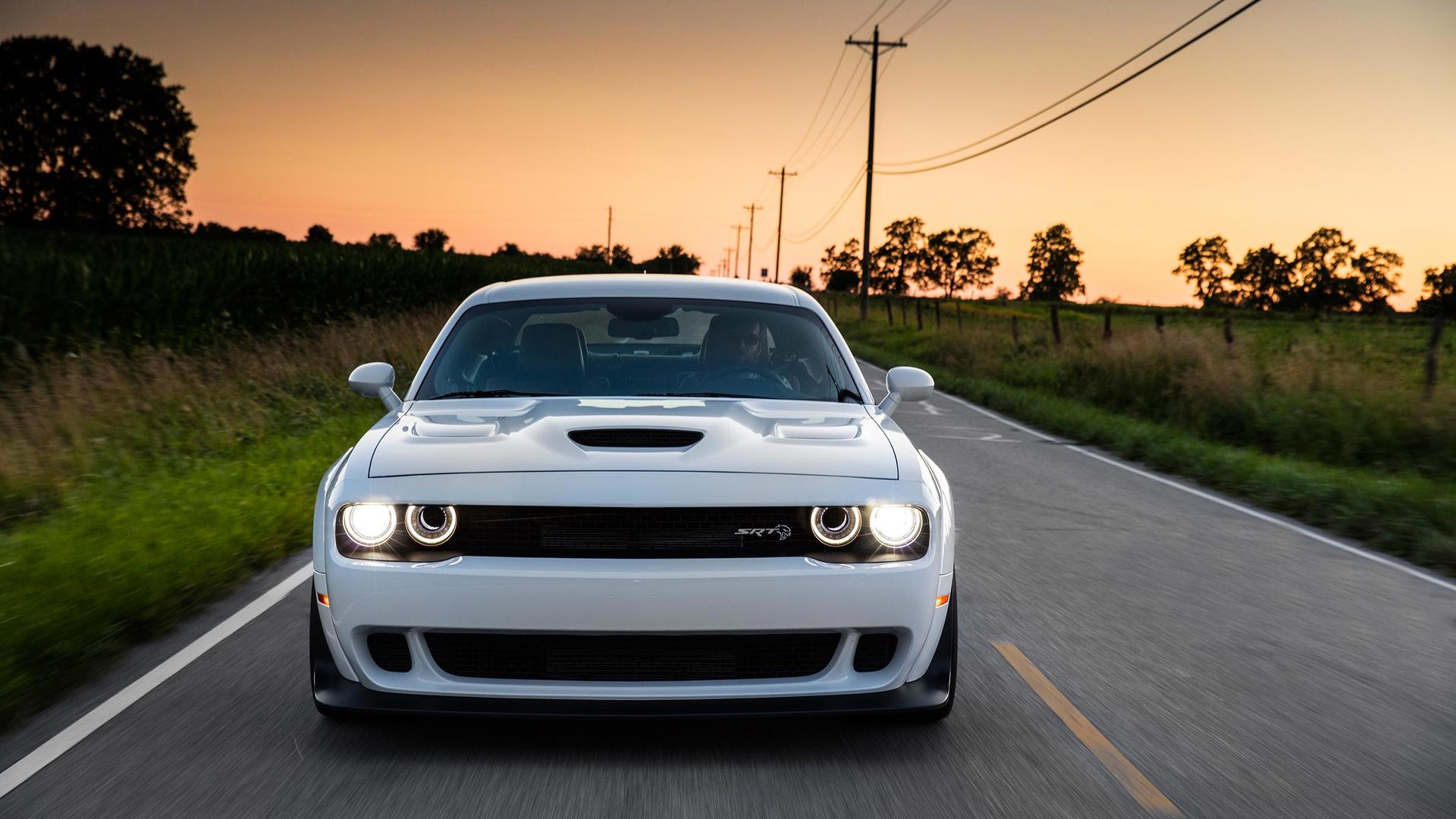 White Dodge Challenger Wallpapers