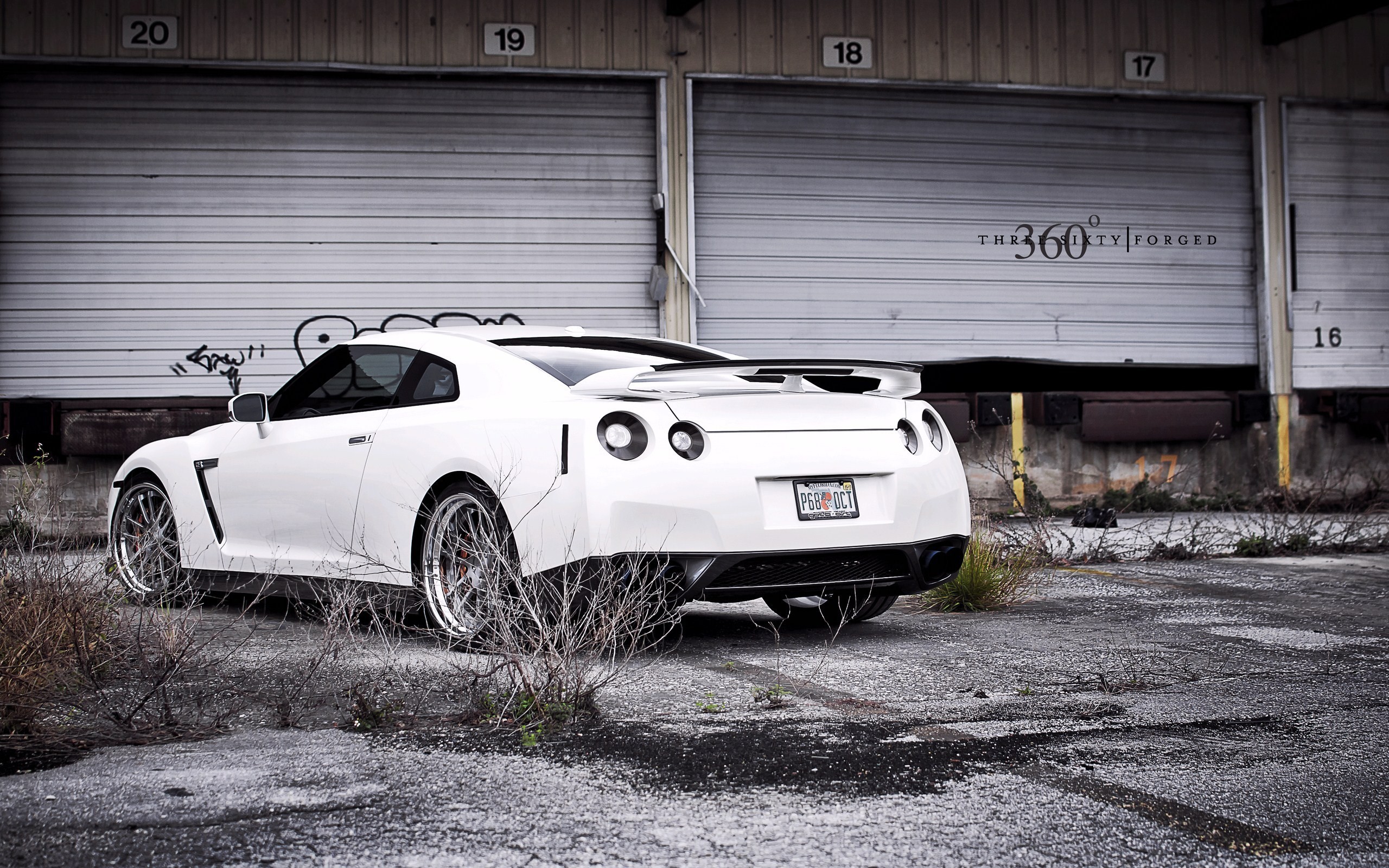 White Nissan Gtr Wallpapers