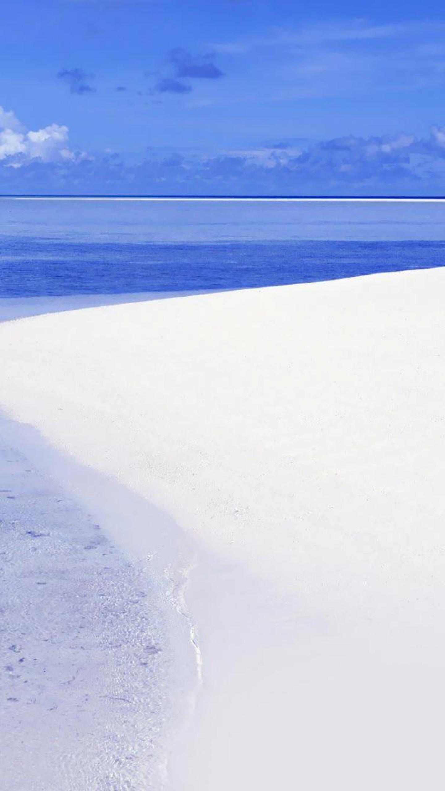 White Sand Wallpapers