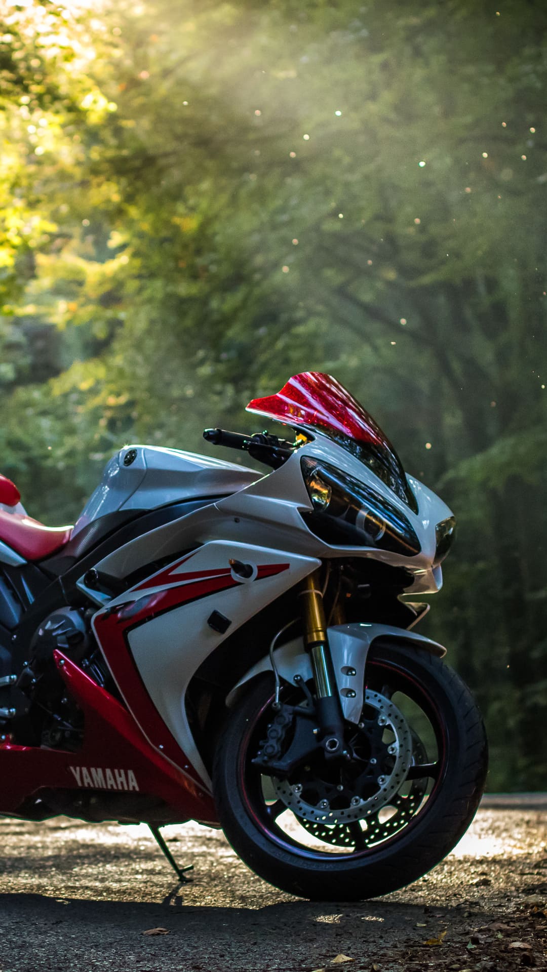 Yamaha R1 Red Wallpapers