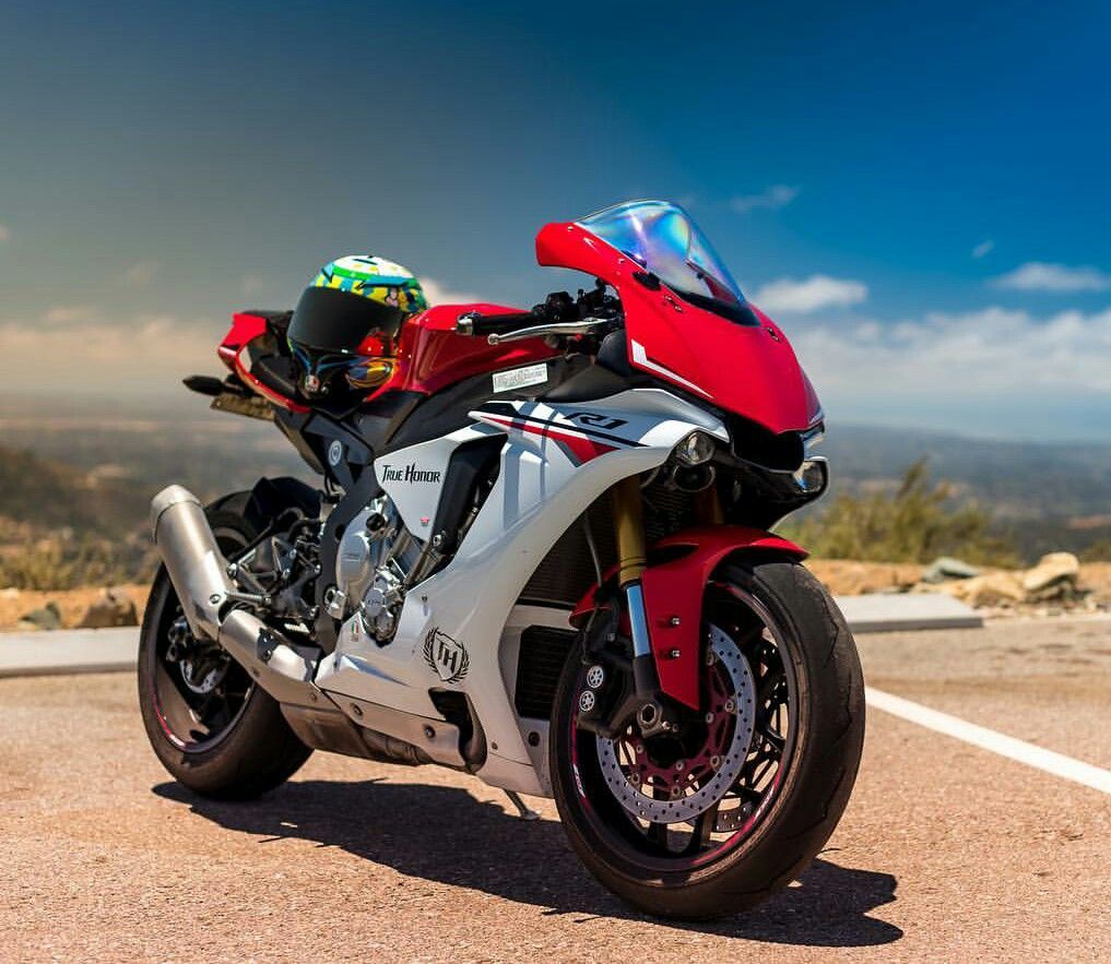 Yamaha R1 Red Wallpapers