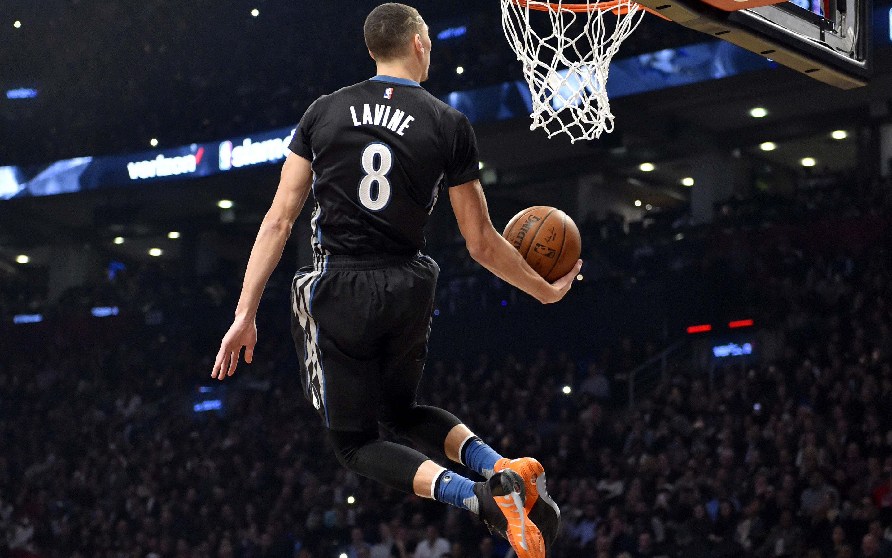 Zach Lavine Dunk Wallpapers