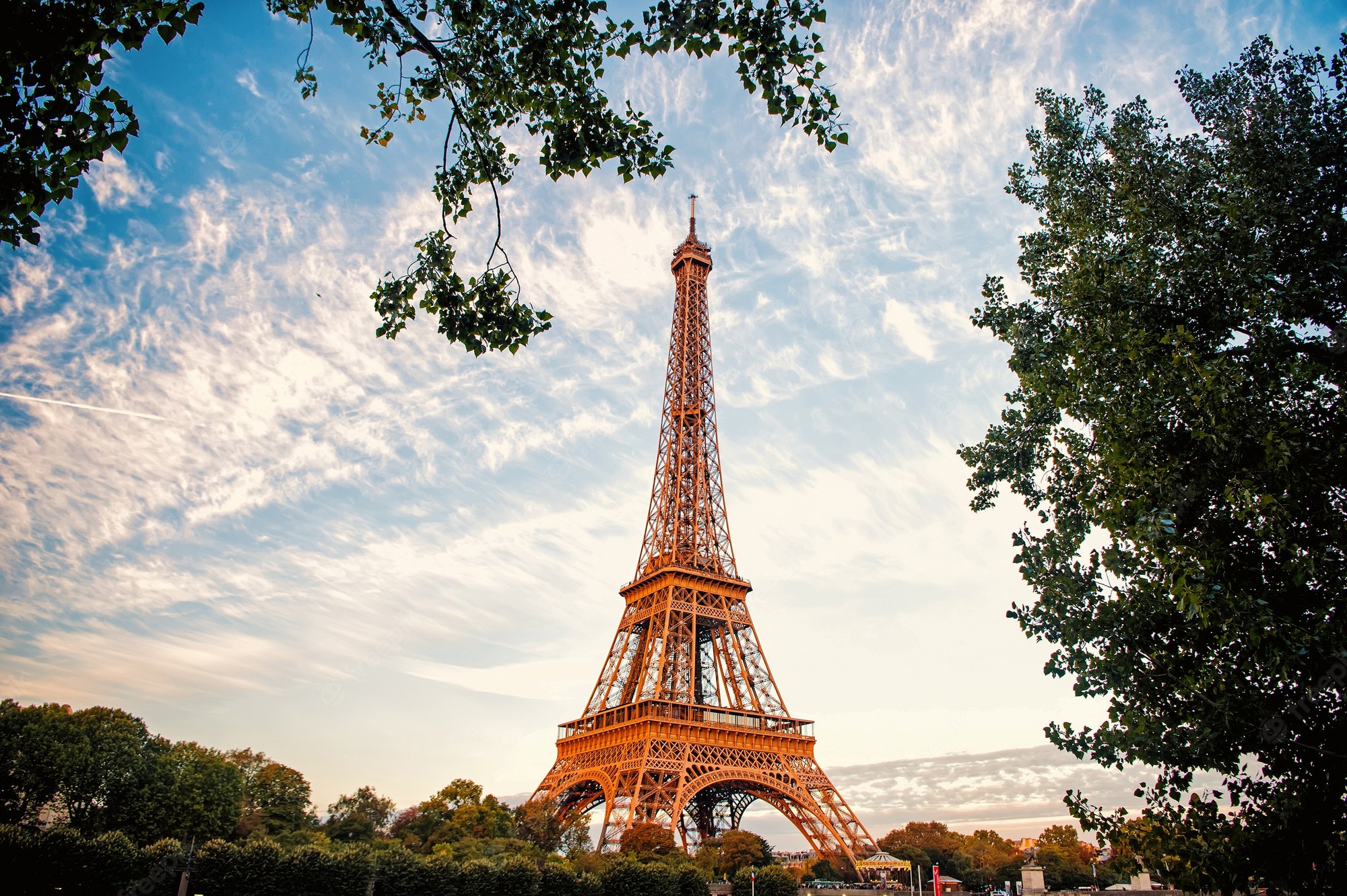 Background Eiffel Tower