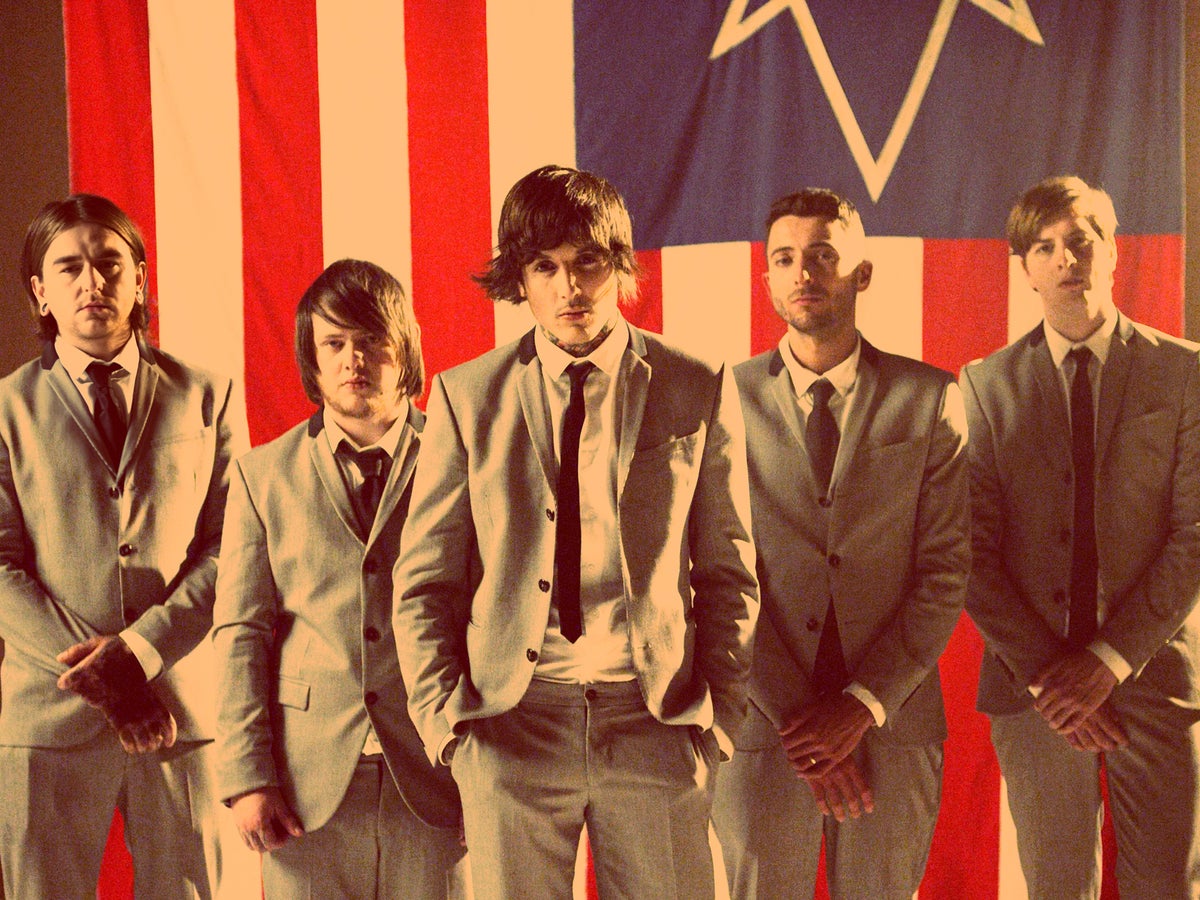 Bmth Background