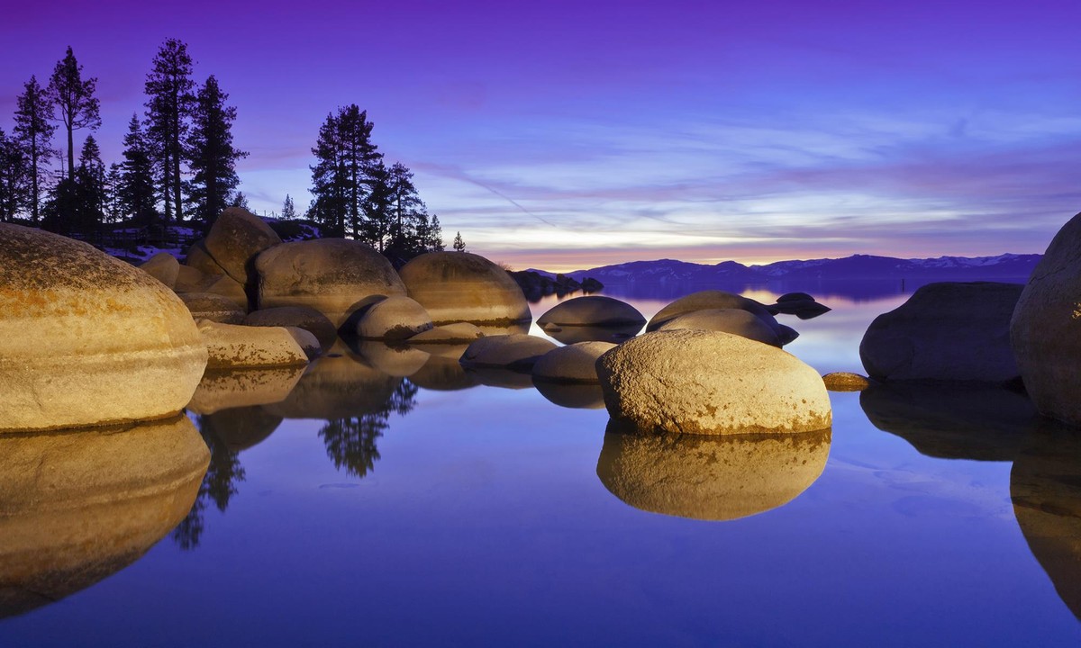 Lake Tahoe Background