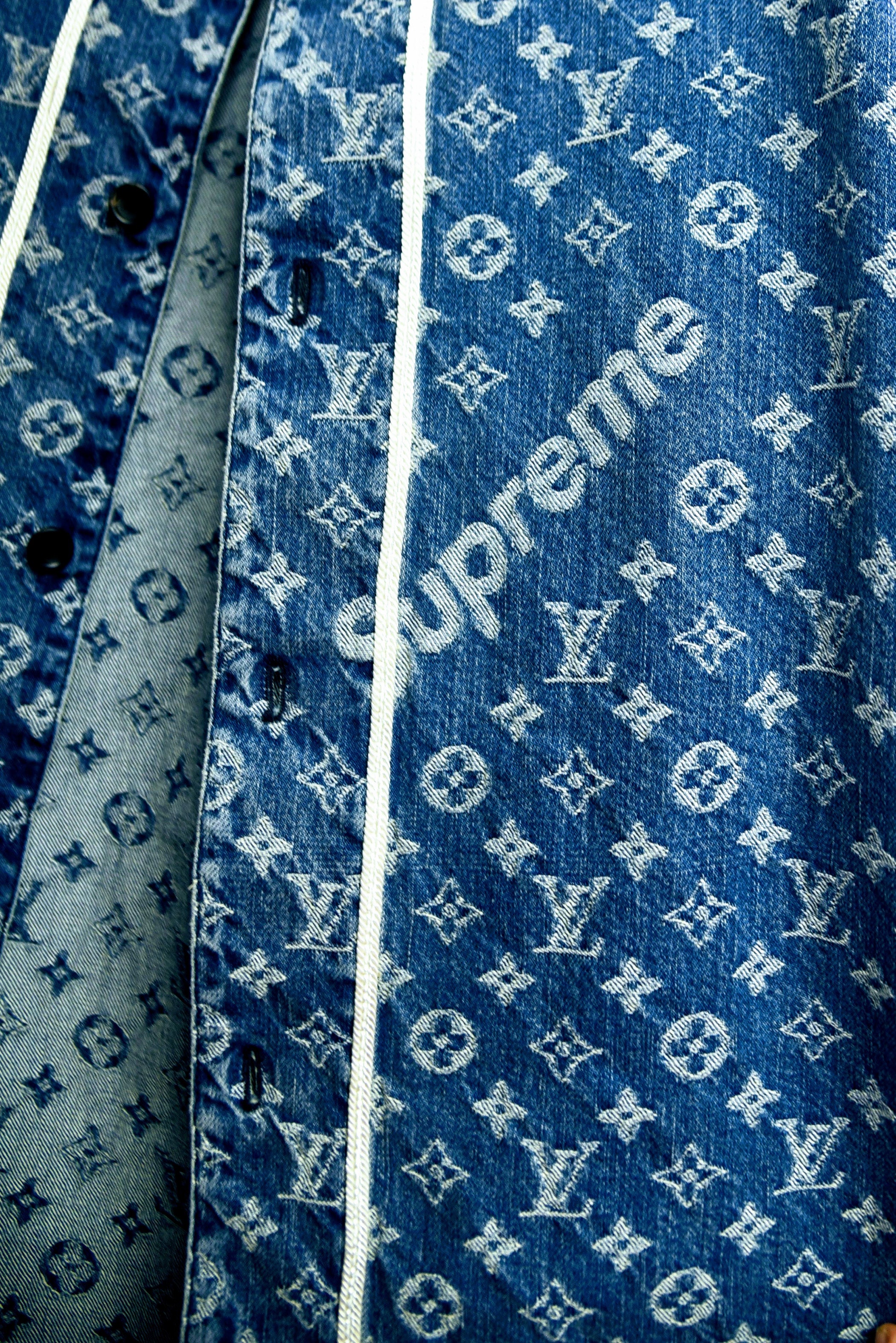 Supreme X Louis Vuitton Background