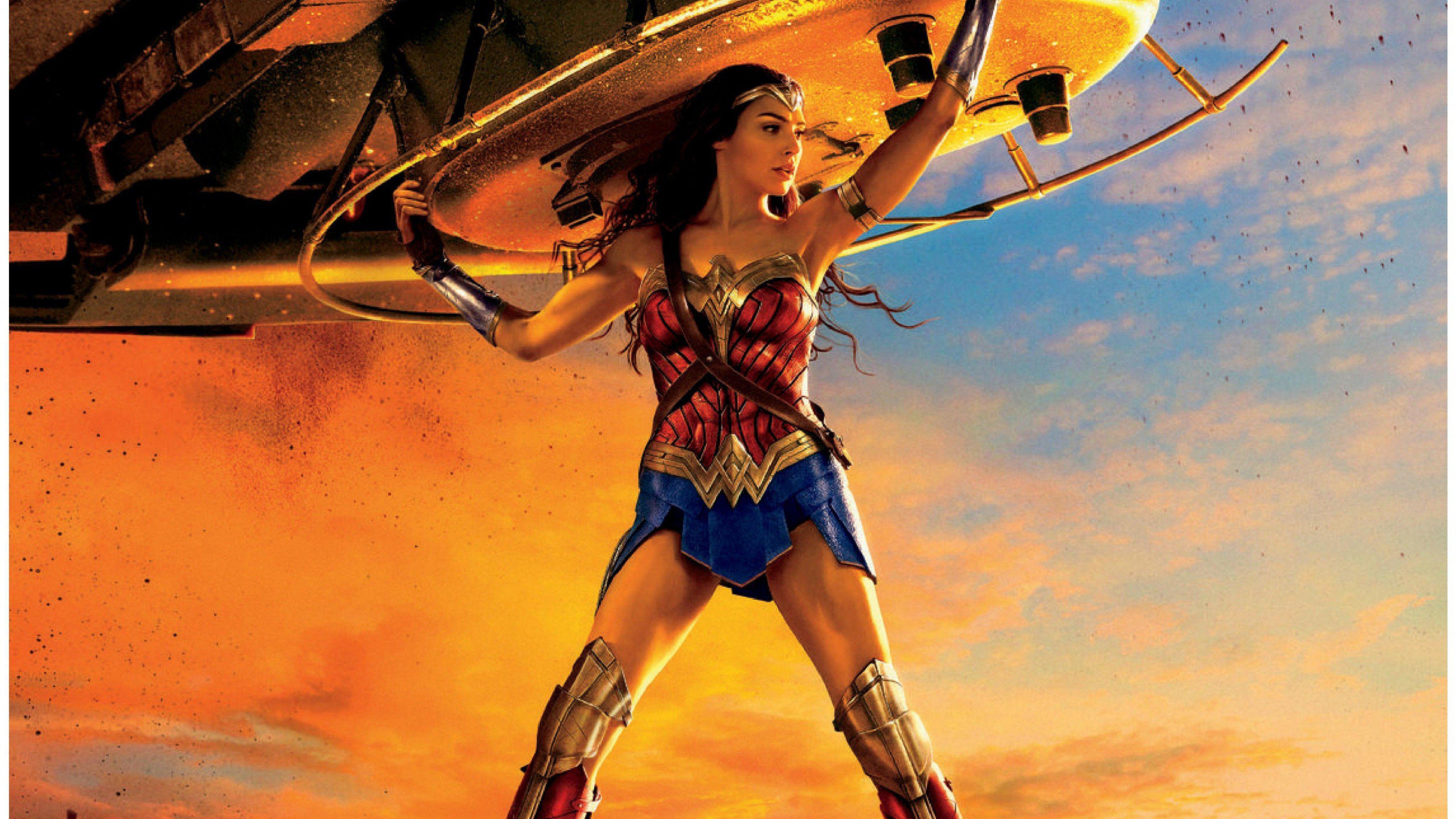 Wonder Woman Phone Background